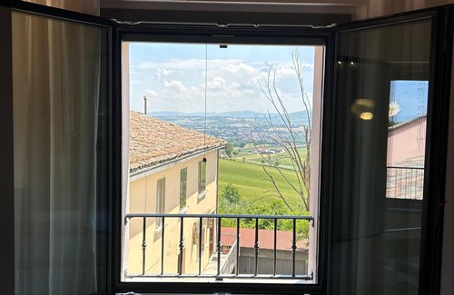 San Clemente House | Cozy Apartment in Malatestiane Hills Near Riccione & Rimini