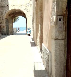 Trapani City Centre Apartment | Oceanfront Apartment Between Sea and History, Rated 9.3/10