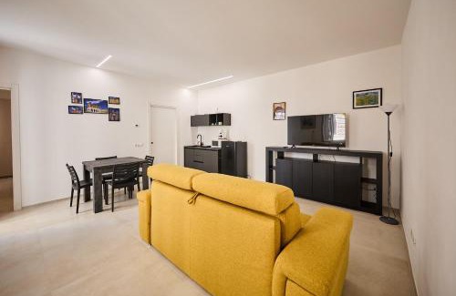 Centro Storico Apartment | Child-Friendly Appartamento Umberto with Great Reviews