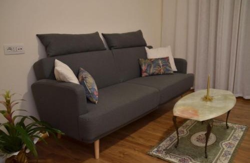 Piancastagnaio Apartment | Guest Rated: Appartamento Val d'Orcia Patri for Families