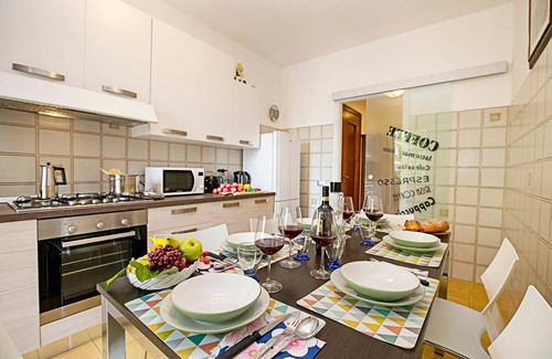 Sud-Ovest Apartment | Welcoming Appartamento Verona With Kitchen & Breakfast