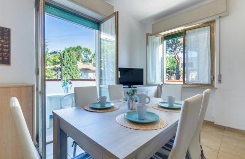 Tortoreto Lido Apartment | Cozy Appartamento Vespucci Trilo: Pet-Friendly Retreat