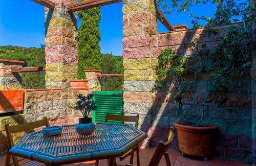 Bagnaia Apartment | Family-Friendly Retreat at Appartamento Via dei Lecci