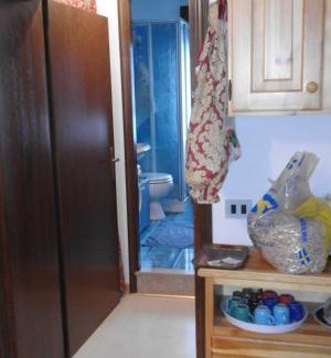 Auronzo di Cadore Apartment | Relaxing Getaway at Appartamento Via Ravina with Pool