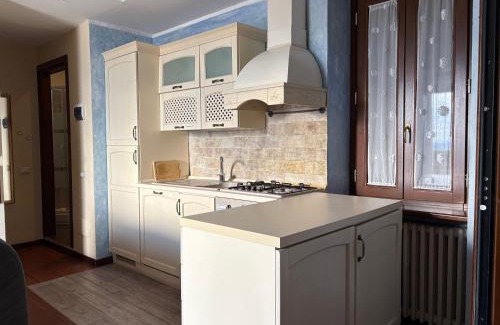 Someraro Apartment | Pet-Friendly Appartamento VillaGiò with Terrace & Breakfast