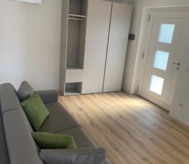 Malcesine Apartment | Pet-Friendly Appartamento Viola: Guest Rated 9.3/10