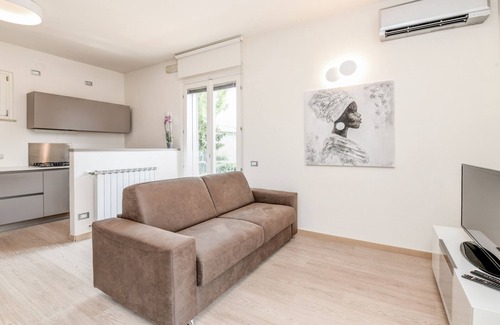 Colombare Apartment | Experience Appartamento Viola Superior with Ocean Views