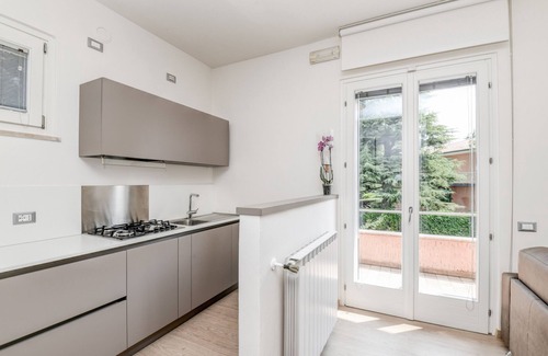 Colombare Apartment | Experience Appartamento Viola Superior with Ocean Views