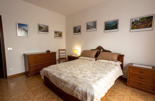 Ponderano Apartment | Stunning Apartment with Alpine Views & Family-Friendly Amenities