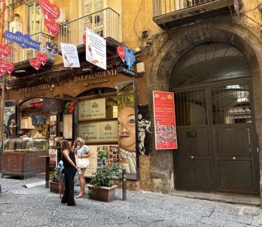 Naples City Centre Apartment | appartamentocentrostoriconapoli
