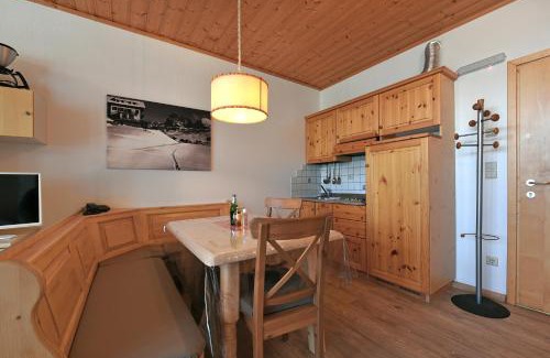 Castelrotto Apartment | Oceanfront Appartaments Alpi with Pet-Friendly Amenities