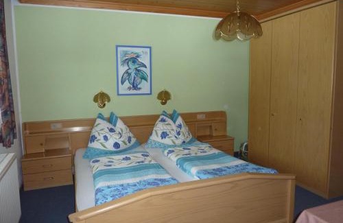 Sankt Veit in Defereggen Apartment | Inviting Appartement Gutwenger with Fireplace & Hot Tub