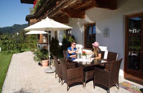 Scheffau am Wilden Kaiser Apartment | Relax at Appartementhaus Zum Schneider with Ocean Views
