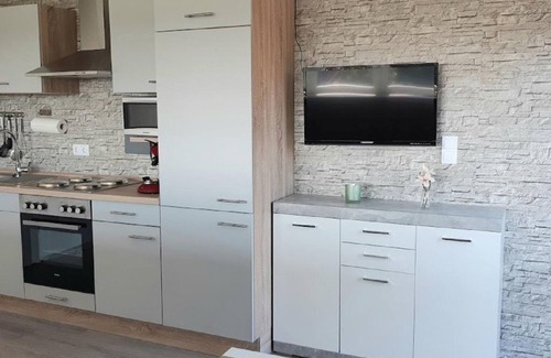 Schweigen-Rechtenbach Apartment | Cozy Apartment with Ocean View - Gästehaus am Sonnenberg