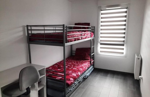Saint-Etienne-du-Rouvray Apartment | Accessible Parking Apartment with Perfect 10 Review Score