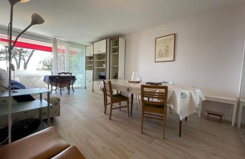 Saint-Georges-de-Didonne Apartment | Unforgettable Stay at Vue Mer - Family & Pet Friendly
