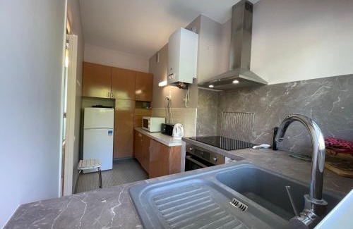 Saint-Georges-de-Didonne Apartment | Unforgettable Stay at Vue Mer - Family & Pet Friendly