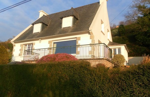 Cotes d'Armor Apartment | Seaside Apartment with Family and Pet-Friendly Amenities