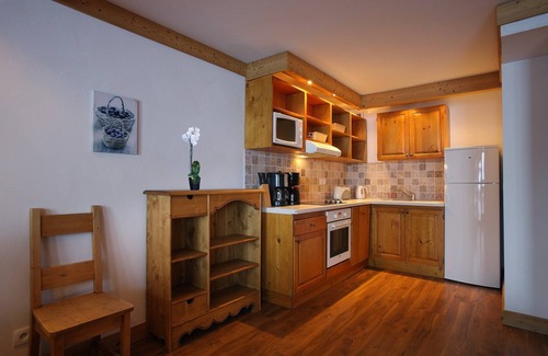 Arc-2000 Condo | Cozy Apartment with Pool & Spa in Station Center