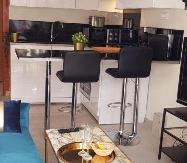Argenteuil Apartment | Convenient Apartment Just Minutes from Paris Attractions