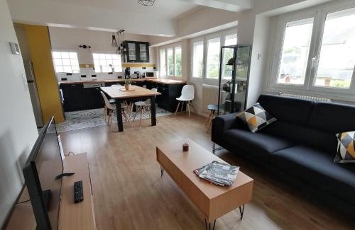 Luc-sur-Mer Apartment | Family-Friendly Apartment Steps from the Beach, 4-Star Rated