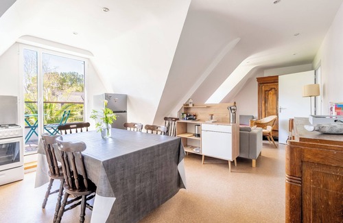 Carnac Apartment | Ideal Appartement Steps from St Colomban Beach with Ocean View