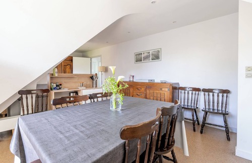 Carnac Apartment | Ideal Appartement Steps from St Colomban Beach with Ocean View
