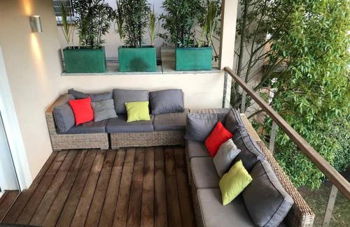 Pinarellu Apartment | Beachside Retreat: Steps from the Shore with Family Amenities