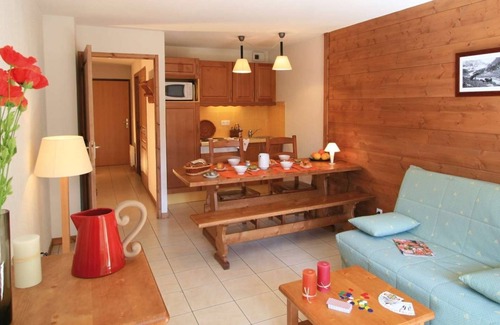 Plan Peisey Condo | Convenient Apartment 50m from Cable Car with Pool Access
