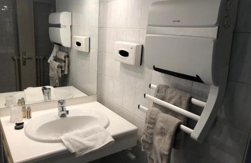 Climbach Apartment | Guest Rated: Appartement à l'ange - Family & Pet Friendly Stay