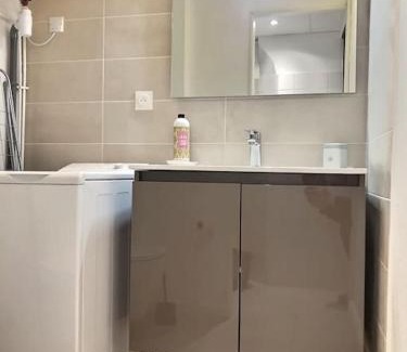 Amberieu-en-Bugey Apartment | Stylish & Comforting Apartment Near the Train Station