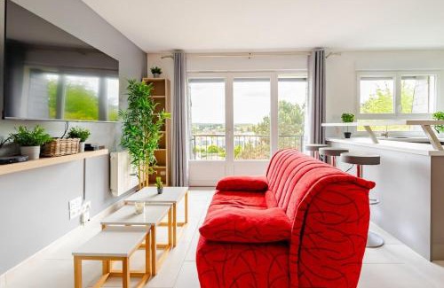 Louviers Apartment | Cozy Oceanfront Studio with Pool & Spa - Rated 9.3/10