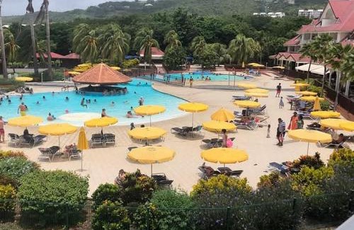 Gros Raisins Apartment | Family-Friendly Apartment in Gorgeous Sainte-Luce Resort