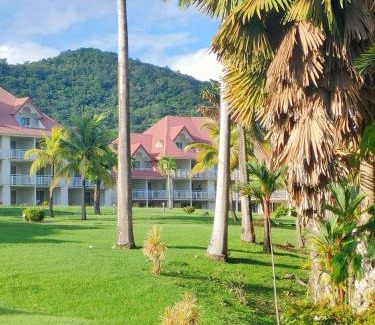 Gros Raisins Apartment | Family-Friendly Apartment in Gorgeous Sainte-Luce Resort