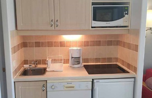 Rouret Apartment | Ideal 1-Bedroom Apartment with Pool & Breakfast Included