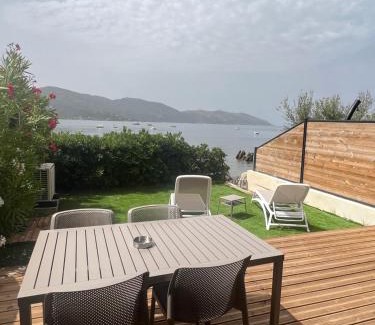 Tiuccia Apartment | Direct Ocean Access Appartement for 2-4 Guests, Rated 9.8