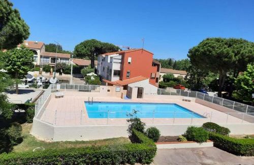 Saint-Cyprien Plage Apartment | Appartement 2 pièces cabine 5 couchages ST CYPRIEN SC895-30A