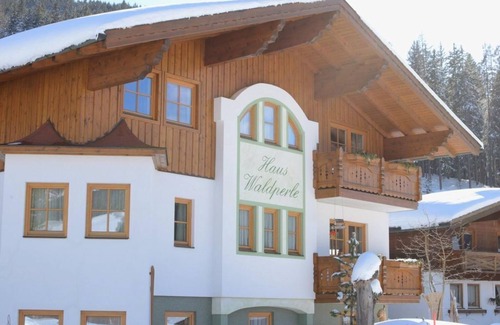 Filzmoos Apartment | Top-Rated Apartment "Lärche" with Family-Friendly Amenities