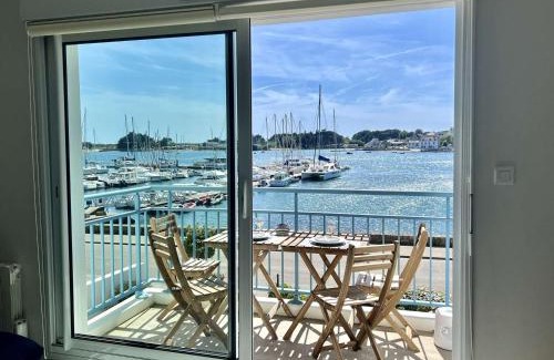 Etel Apartment | Appartement 2 pièces à Étel - 42 m² - Wifi - Parking privé - FR-1-479-196