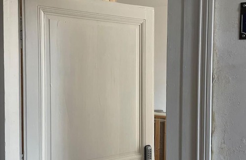 Janze Apartment | Cozy 2-Room Apartment - Rated 8.8 for Family Comfort