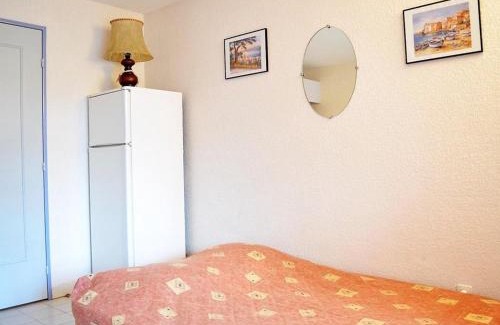 Cavaliere Beach Apartment | Cozy Apartment with Terrace, Close to Beach in Le Lavandou