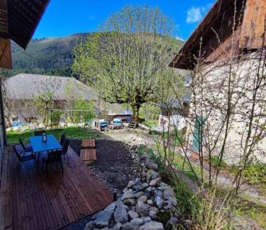 Montmin Apartment | Child-Friendly 2-Room Apartment with High Guest Ratings