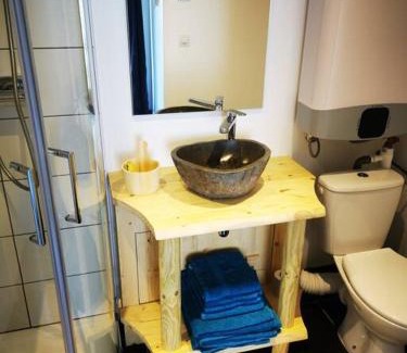 Montmin Apartment | Child-Friendly 2-Room Apartment with High Guest Ratings