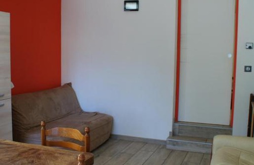 Valflaunes Apartment | Family-Friendly Apartment with Garden in Pic Saint-Loup