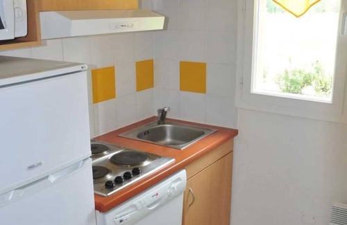 Prayssac Apartment | Villa 3 Étoiles with Pool & Family-Friendly Amenities