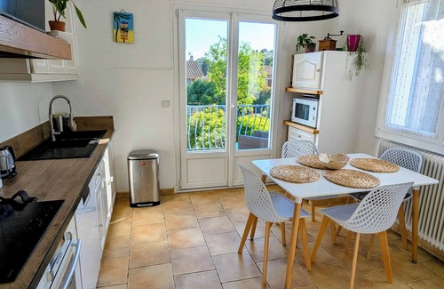 Saint-Jean Apartment | Bright 3-Bedroom Apartment with Sea View & Family Amenities