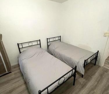 Troyes Apartment | Family-Friendly 3-Bedroom Apartment in Troyes