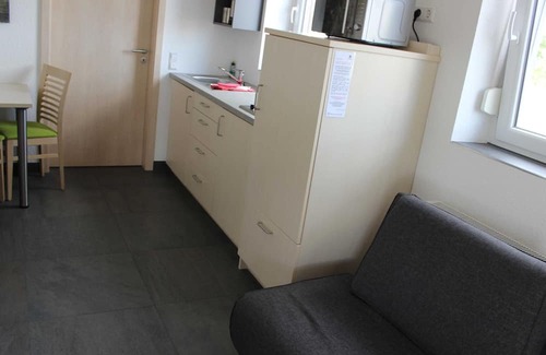 Lehrensteinsfeld Apartment | Cozy Appartement 3 at Gästehaus Zum Wolffenturm