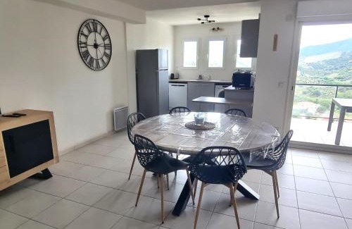 Banyuls-sur-Mer Apartment | Modern T3 Apartment with Terrace and WiFi in Banyuls-sur-Mer