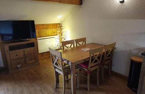 Puy-Saint-Vincent Apartment | Cozy Appartement for 4 near Puy Saint Vincent Ski Slopes